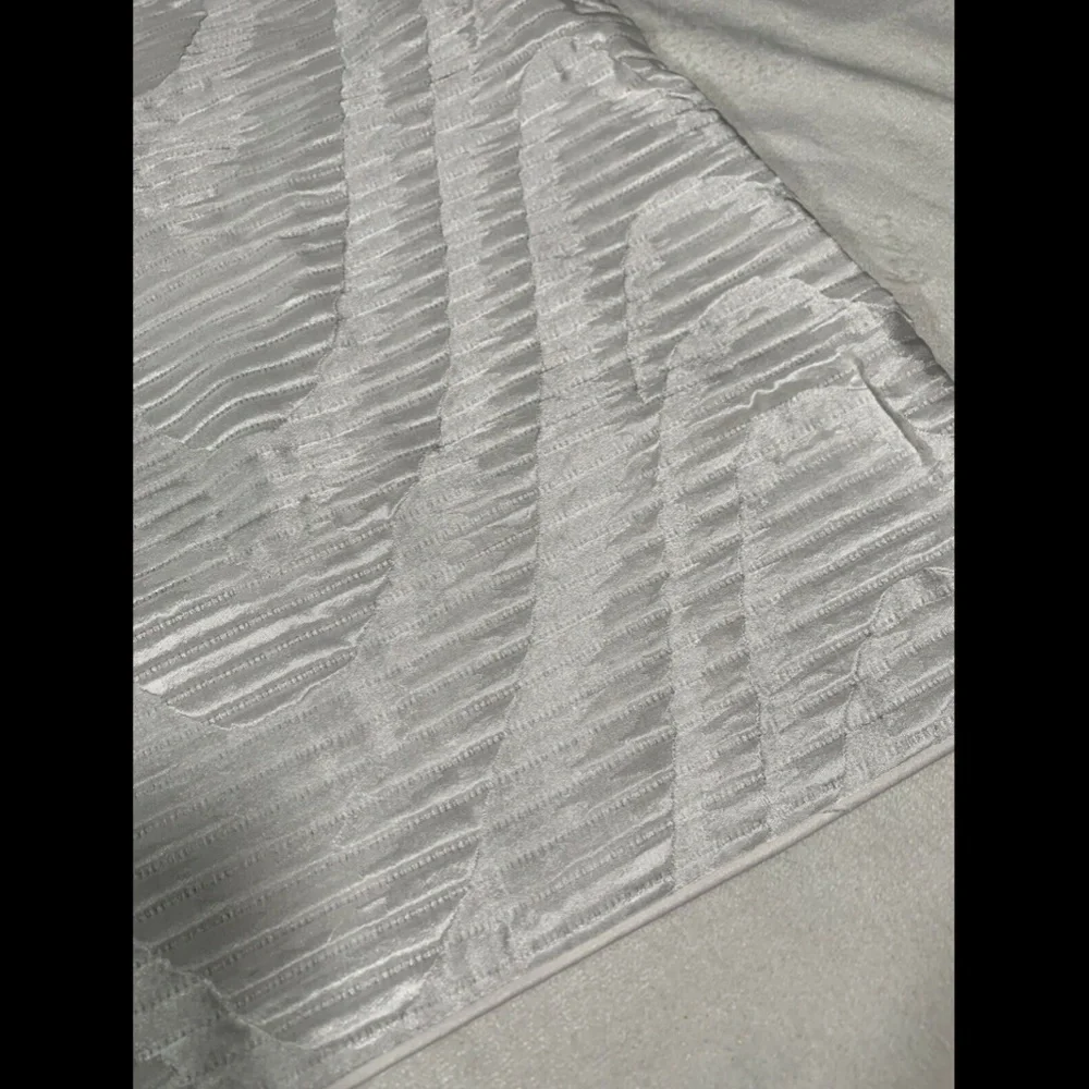 NIB Hotel Collection Moire Quilted (1) Euro European Sham Pillow Case‎